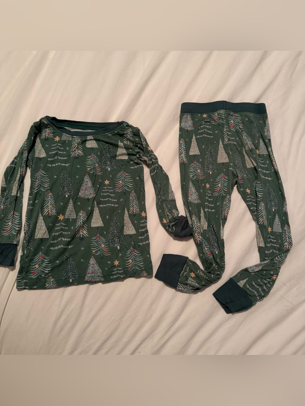 Little sleepies Christmas trees 18-24 months
